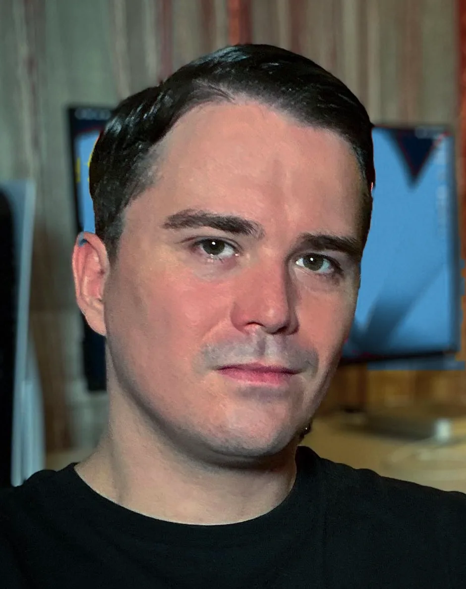 Darko Tomic, Roblox and game development tutor, at his desk at home